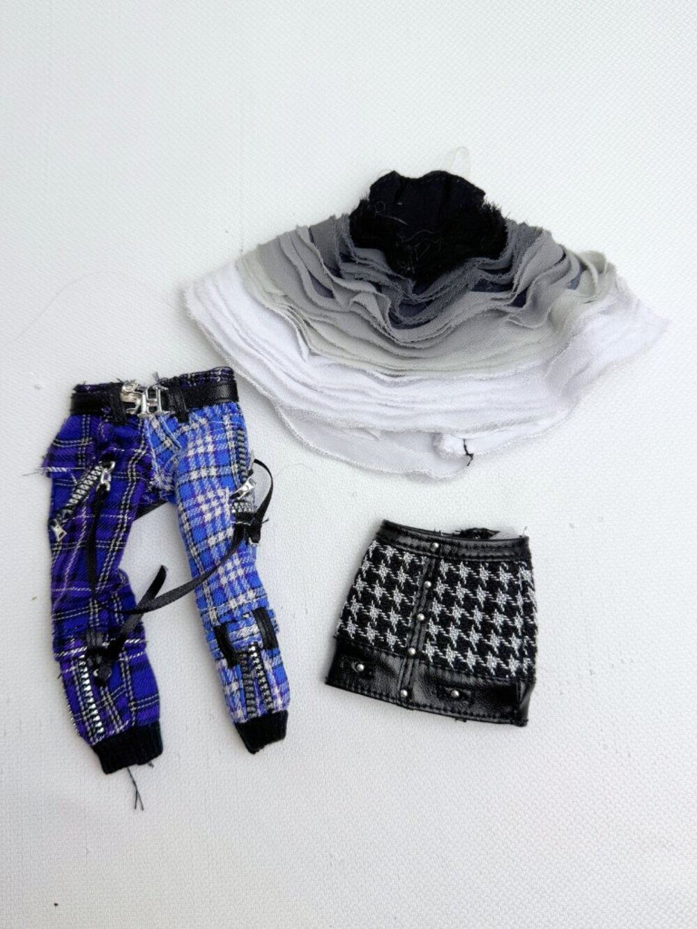 2022 Shadow High Clothing/Fashion Outfit Lot Shanelle Onyx